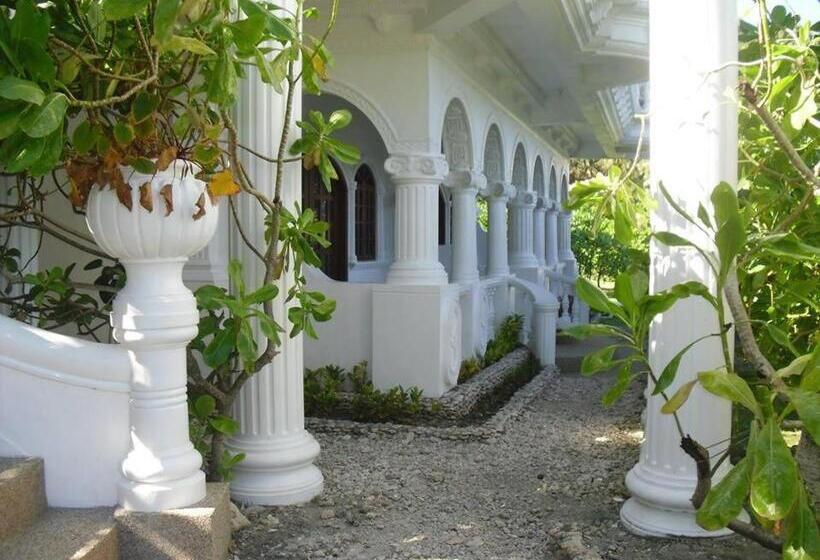 اتاق خانوادگی با چشمانداز دریا, Blue Crystal Beach Resort