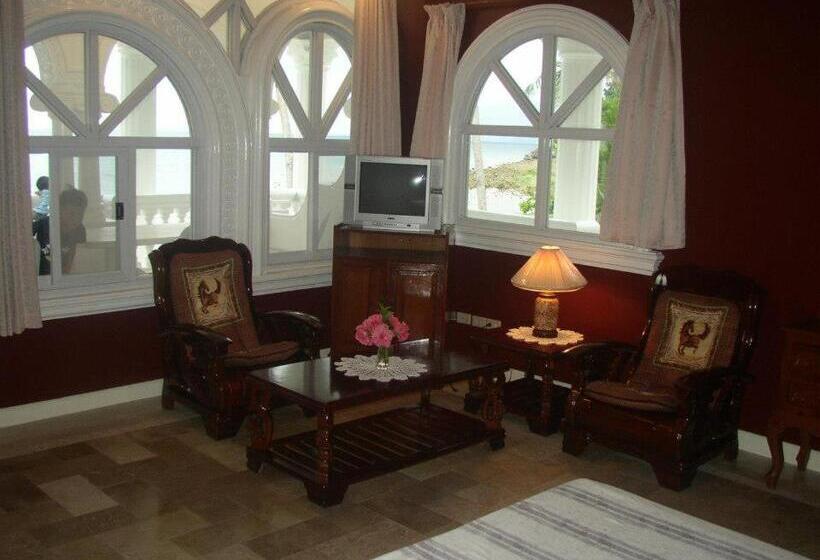 디럭스 스위트 킹 침대, Blue Crystal Beach Resort