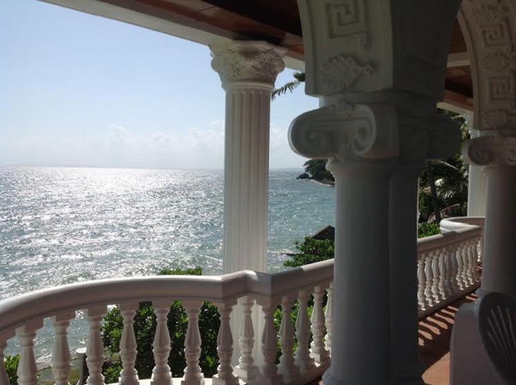 Deluxe Suite King Bed, Blue Crystal Beach Resort