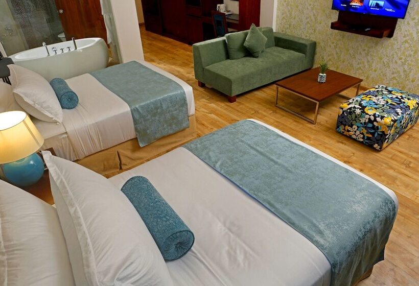 Номер Премиум, Club Waskaduwa Beach Resort & Spa