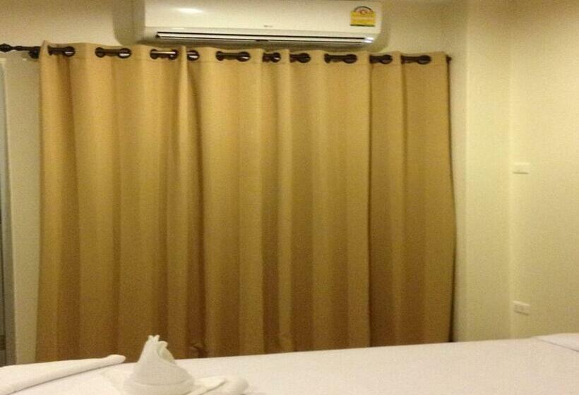 标准间, Cordelia Chiangrai