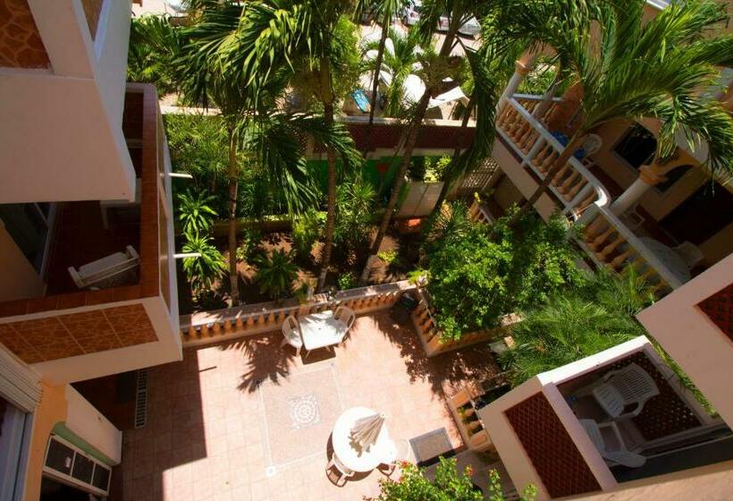 스탠다드 룸, Francis Arlene Adults Only