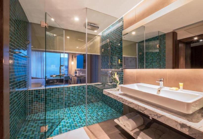 سوئیت با تخت بزرگ, Hyatt Centric Candolim Goa