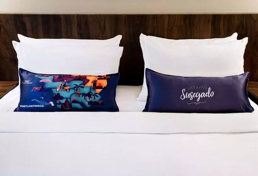Chambre Deluxe Vue Piscine, Hyatt Centric Candolim Goa