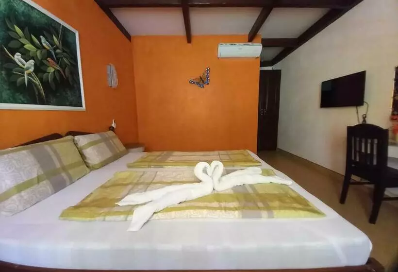 デラックスルーム, Malapascua Garden Resort