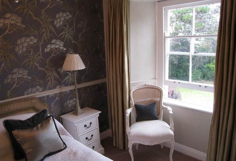 اتاق استاندارد با چشم‌انداز باغ, The Mount Pleasant