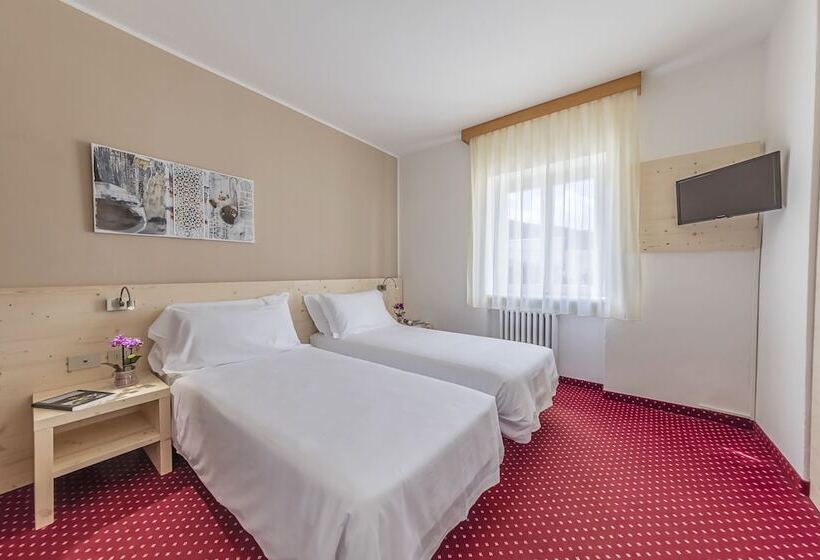 Номер Стандарт, Sorapiss