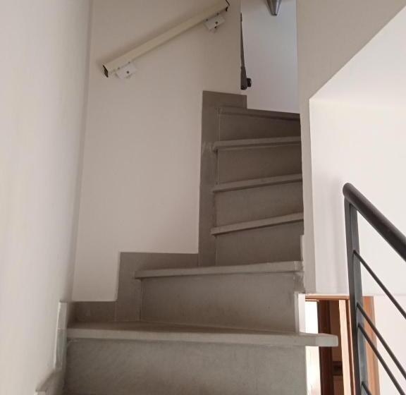 اتاق دوبلکس, Villa La Cavaliera