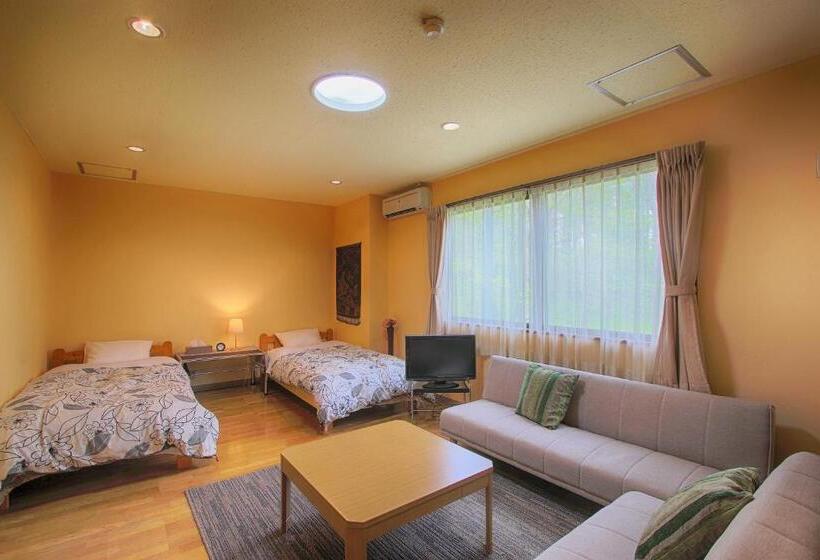 اتاق خانوادگی با سرویس بهداشتی مشترک, Kounso