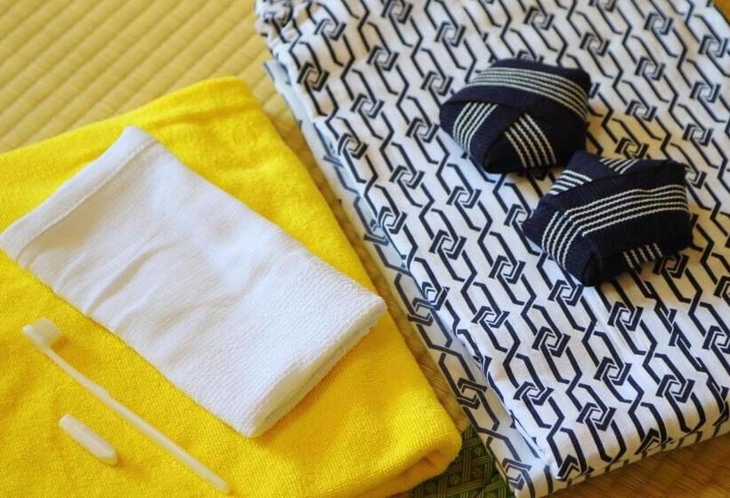 اتاق خانوادگی با سرویس بهداشتی مشترک, Kounso