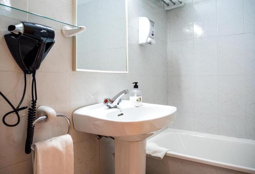 Номер Стандарт, La Trobada Hotel Sport