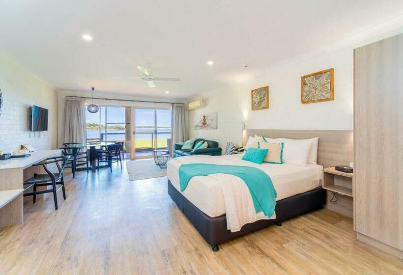 חדר משפתחתי סופריור, Moby Dick Waterfront Resort Motel