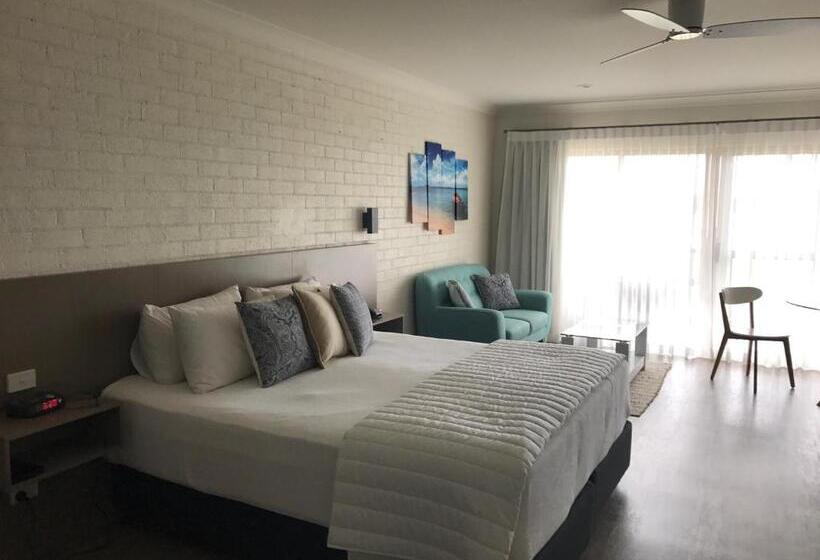 חדר דלוקס עם מרפסת, Moby Dick Waterfront Resort Motel