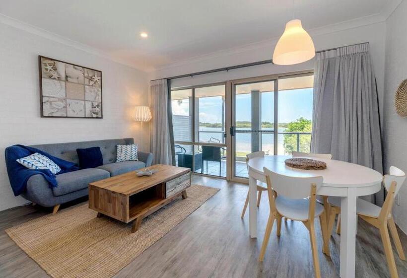 חדר פרמיום, Moby Dick Waterfront Resort Motel