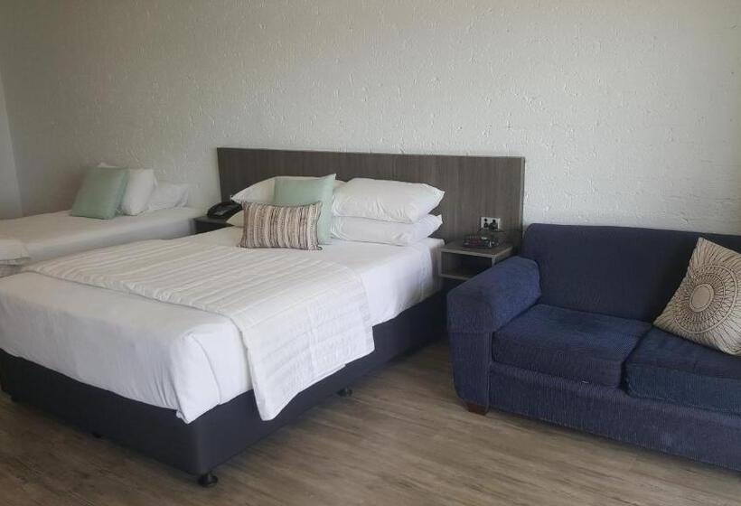 Номер Deluxe, Moby Dick Waterfront Resort Motel