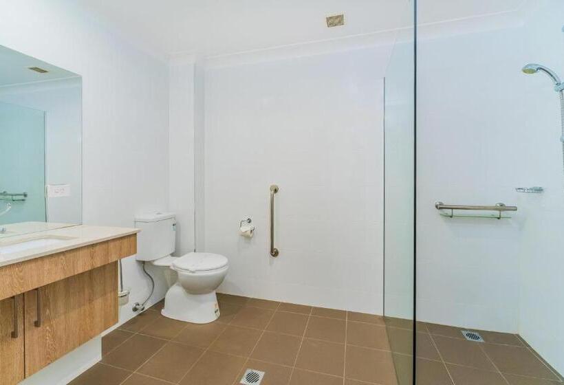 חדר דלוקס, Moby Dick Waterfront Resort Motel