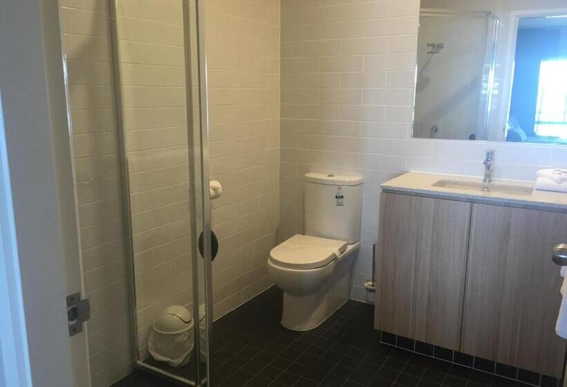 חדר דלוקס עם מרפסת, Moby Dick Waterfront Resort Motel