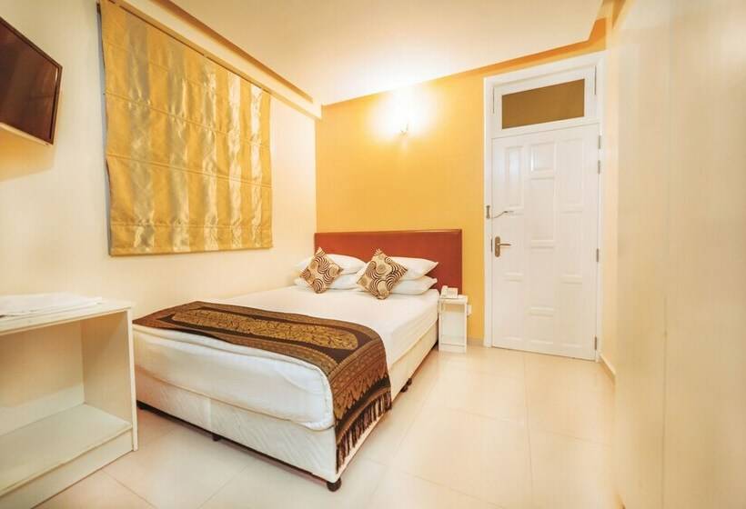 اتاق لوکس با چشمانداز شهر, City Grand Guest House