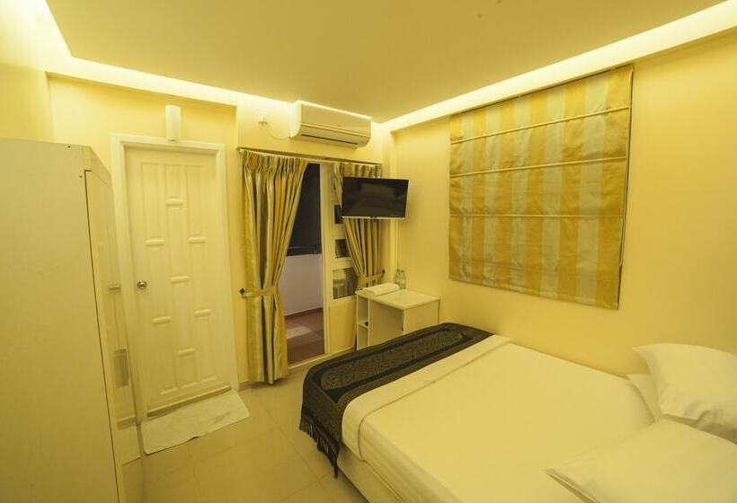 اتاق لوکس با چشمانداز شهر, City Grand Guest House