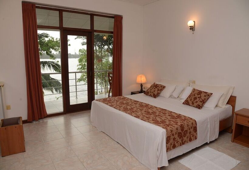 Номер Deluxe, River Side Inn Fuji