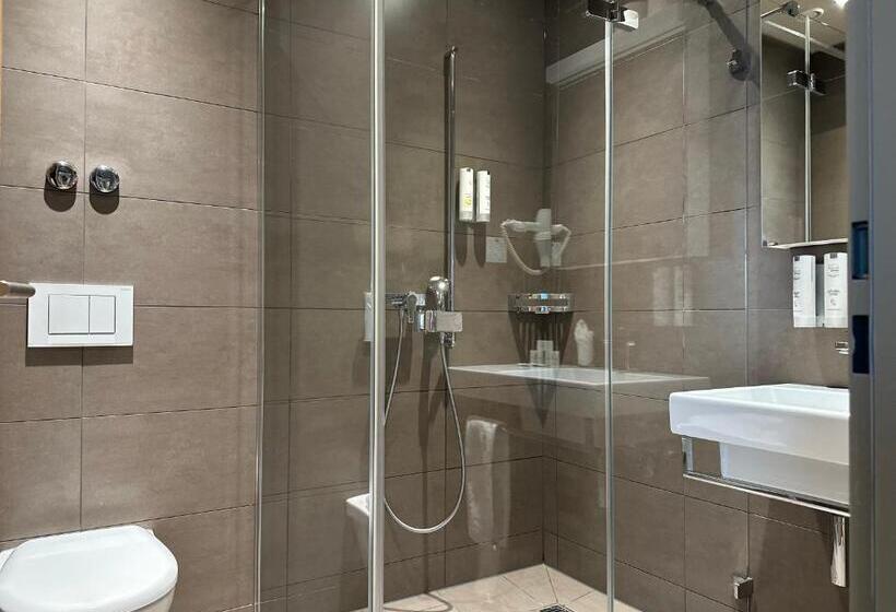 غرفة ديلوكس, Plaza Hotel Winterthur