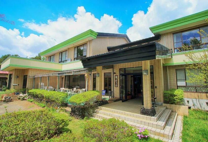 اتاق خانوادگی با سرویس بهداشتی مشترک, Kounso