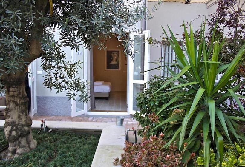 חדר סטנדרט לשלושה, B&b Leonardo