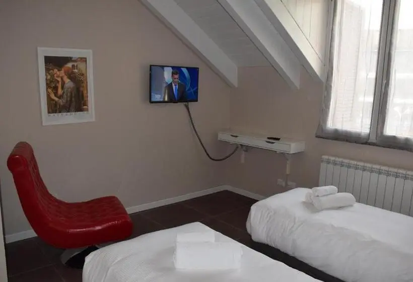 Habitació Superior Quàdruple, B&b Leonardo