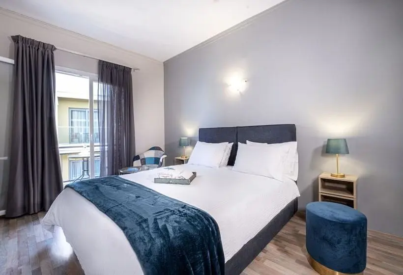 Standard-huone Sivuttainen Merinäkymä, Riviera