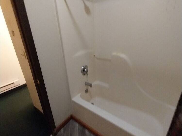 חדר סטנדרט, Going To The Sun Inn & Suites