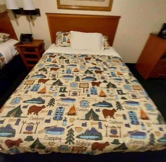 חדר יחיד נוף לגינה, Going To The Sun Inn & Suites