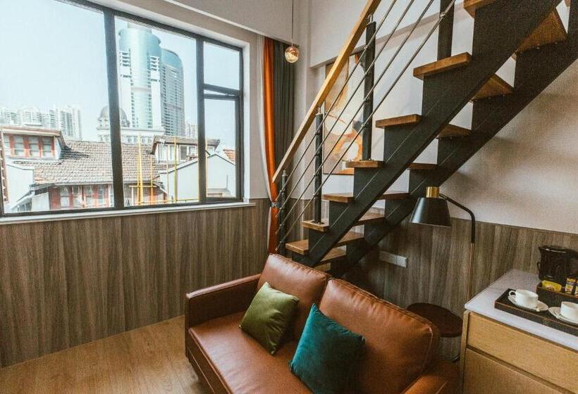 듀플렉스 스위트, Shanghai Fish Inn People Square