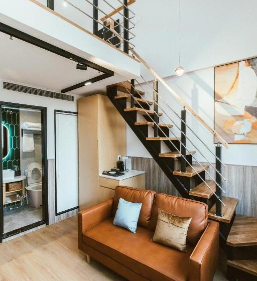 듀플렉스 스위트, Shanghai Fish Inn People Square