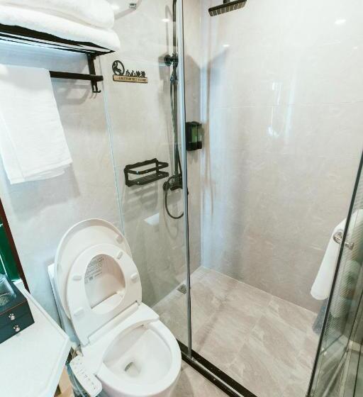 듀플렉스 스위트, Shanghai Fish Inn People Square