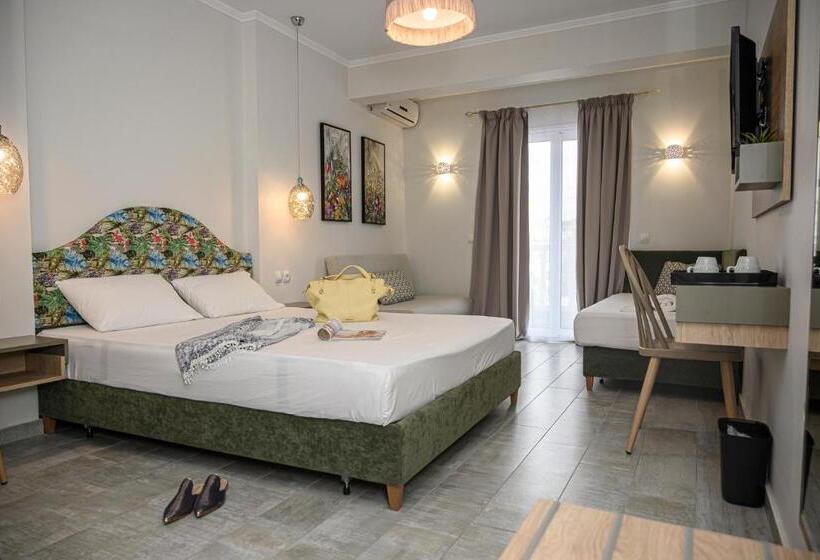 غرفة عائلية, Parthenon Art Executive Wing