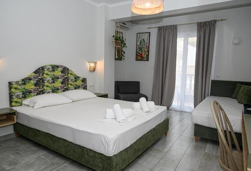 غرفة ديلوكس ثلاثية مطلة على البحر, Parthenon Art Executive Wing