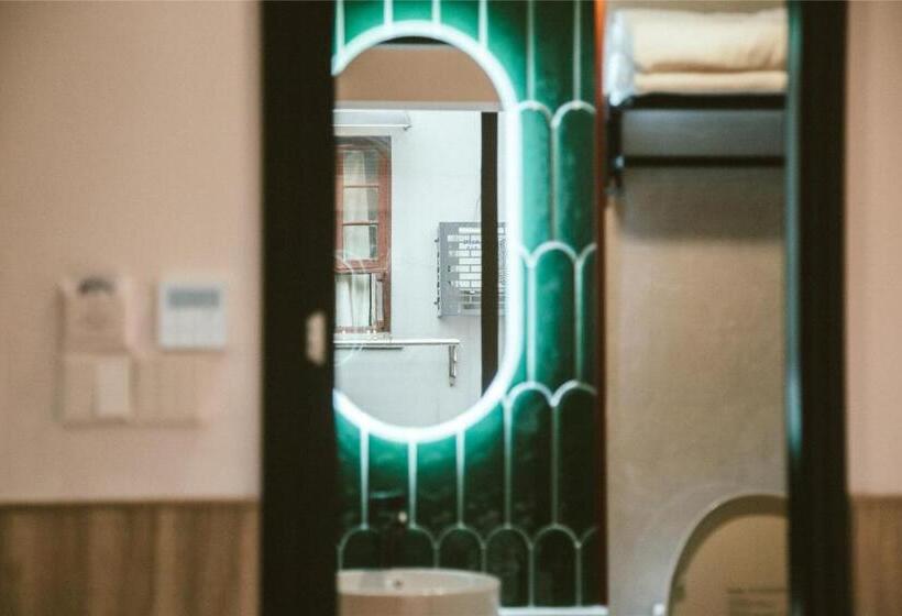 이그제큐티브 스위트, Shanghai Fish Inn People Square