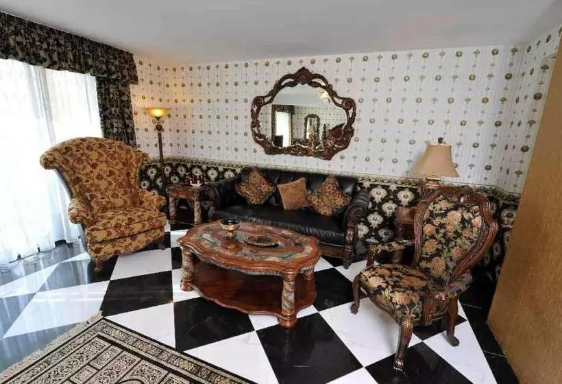 Deluxe-sviitti, Burg Hotel Romantik