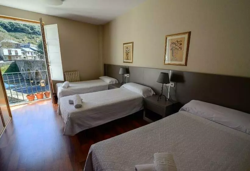 3-Bett-Standardzimmer, Hostal El Palacio