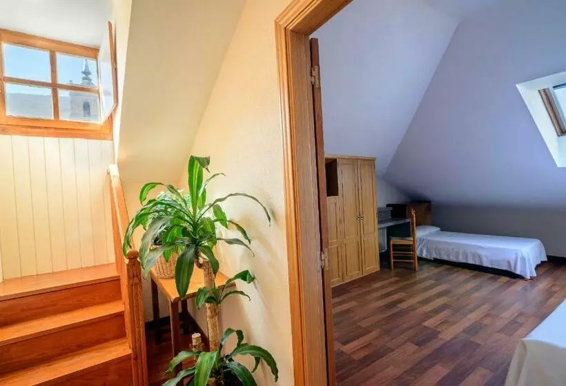 3-Bett-Standardzimmer, Hostal El Palacio