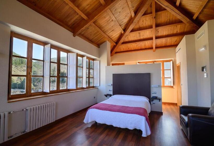 סוויטה, Hostal El Palacio