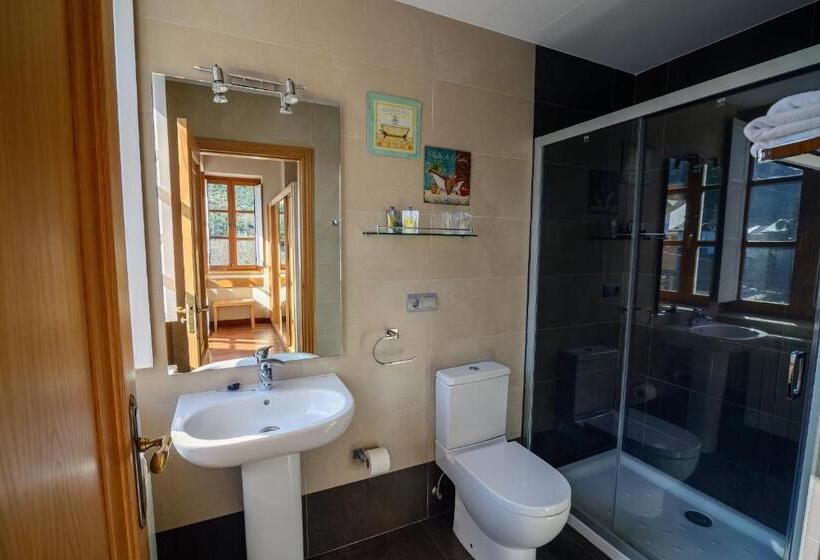 Люкс, Hostal El Palacio