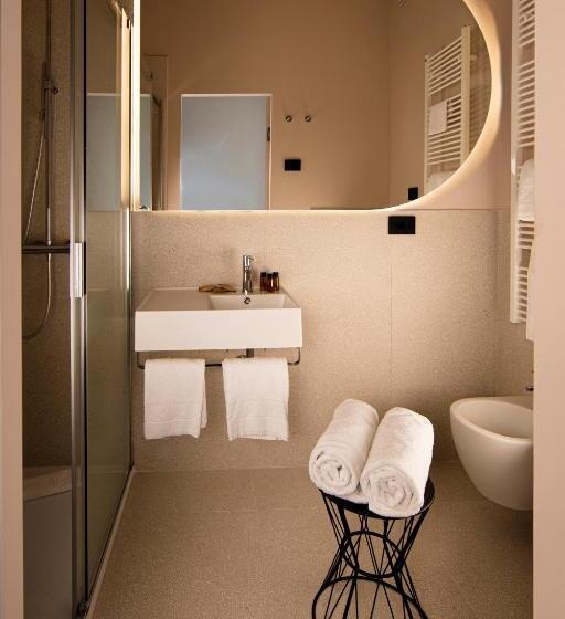 Номер Стандарт Трехместный, Elide Design