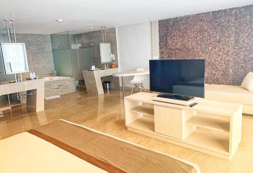 Люкс с Балконом, Daun Bali Seminyak