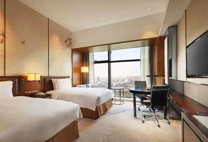 豪华园景房, Doubletree By Hilton Ningbo Beilun