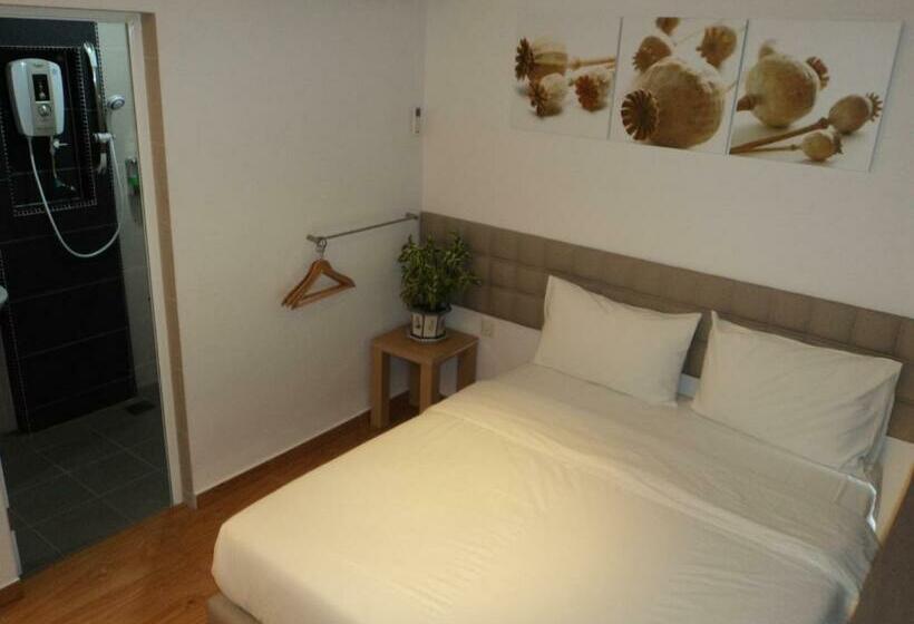 חדר דלוקס, Gm City