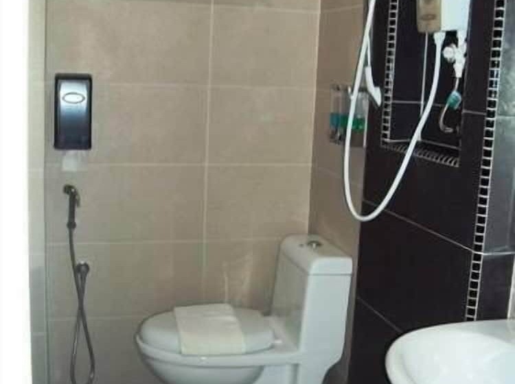 חדר דלוקס, Gm City