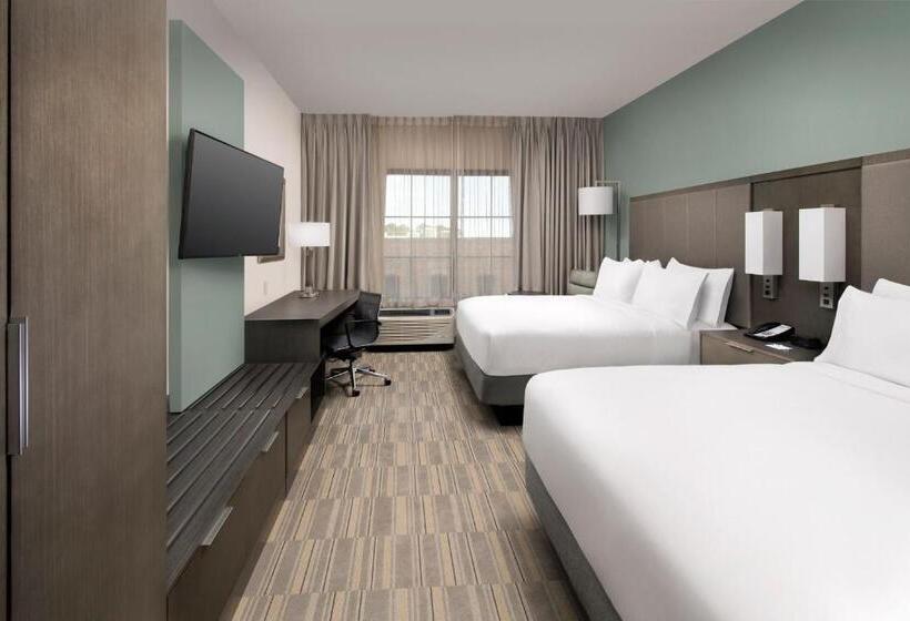 غرفة قياسية لذوى الاحتياجات الخاصة, Holiday Inn Express Pensacola Downtown, An Ihg