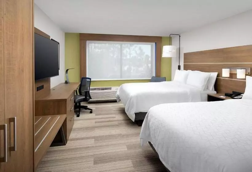 身障者適用スタンダードルーム, Holiday Inn Express Pensacola Downtown, An Ihg