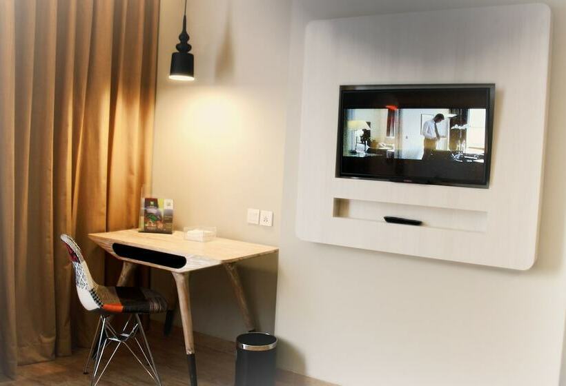 수피리어 룸, Ibis Styles Makassar Sam Ratulangi